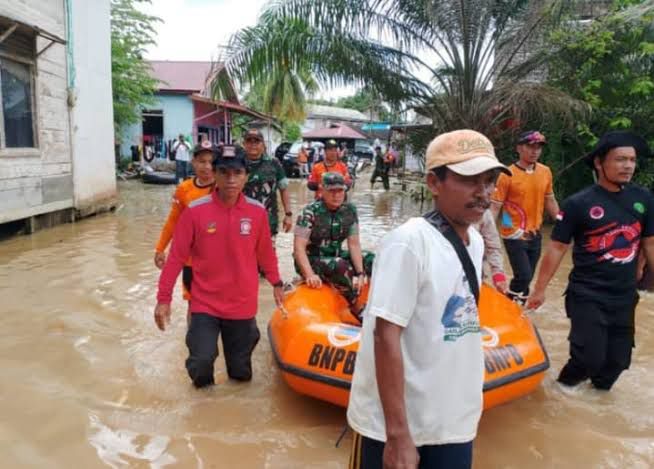 Tanggap Darurat Banjir, BPBD Kukar Fokus Evakuasi dan Minta Dukungan Peralatan