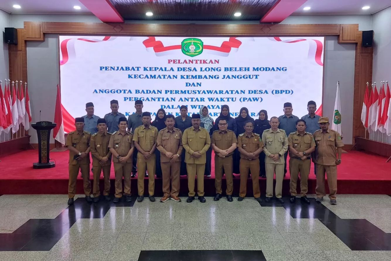 Isi Kekosongan, 12 Anggota BPD Antarwaktu Resmi Dilantik Bupati Kukar