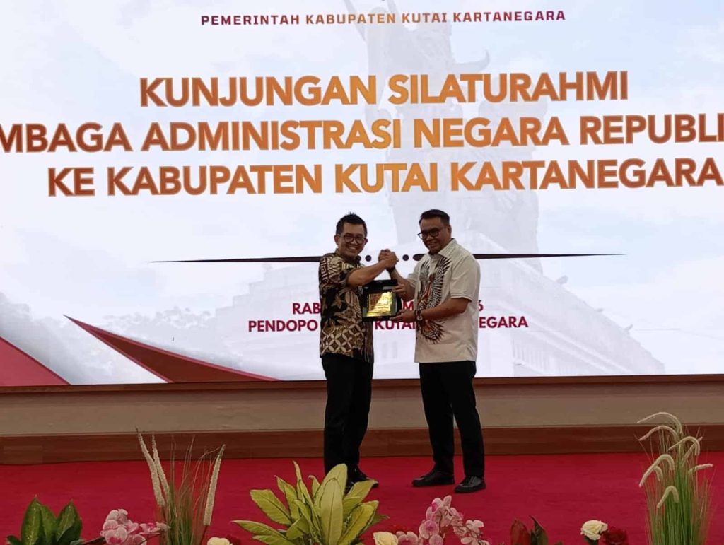 01 okt 26 (kanus) - news 3